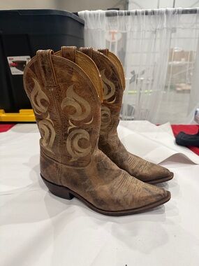 Justin Boots Tan Leather Interior Handcrafted USA